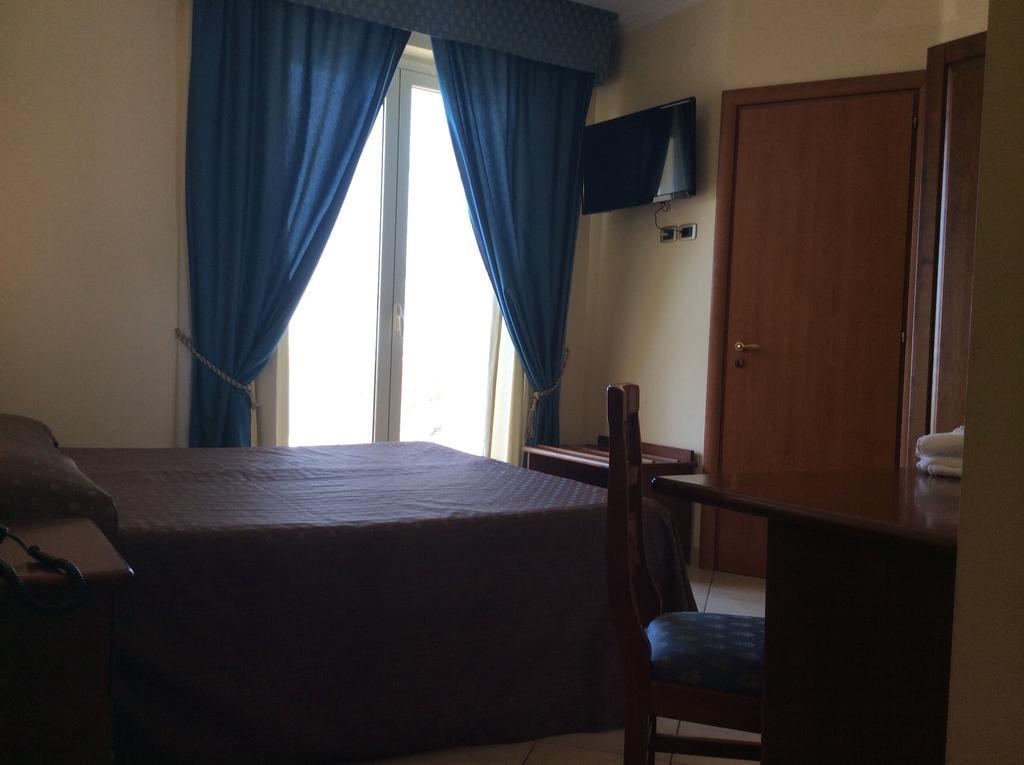 Cridda Hotel & Restaurant Gizzeria Rom bilde