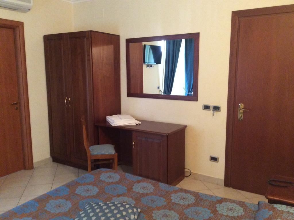 Cridda Hotel & Restaurant Gizzeria Rom bilde