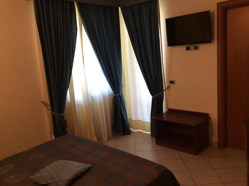 Cridda Hotel & Restaurant Gizzeria Rom bilde