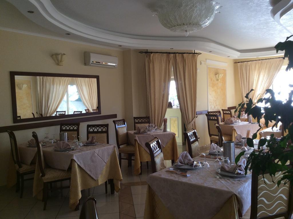 Cridda Hotel & Restaurant Gizzeria Eksteriør bilde