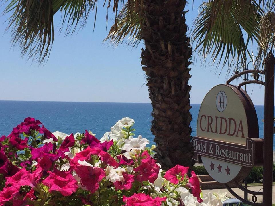 Cridda Hotel & Restaurant Gizzeria Eksteriør bilde